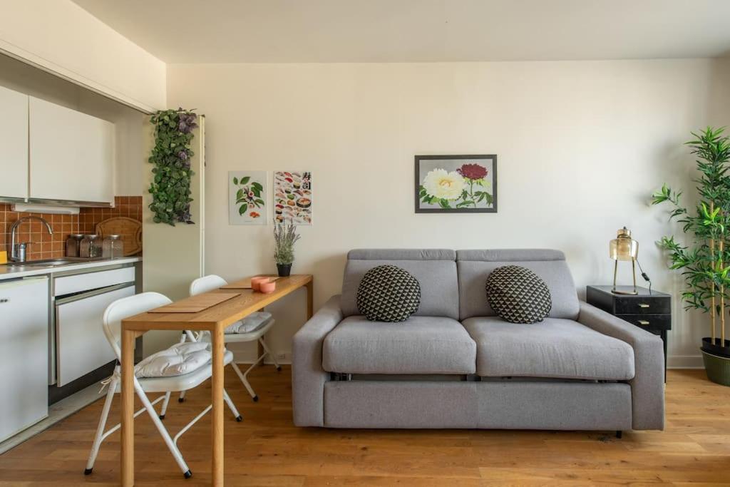 Montparnasse - Cozy Apartment In Montparnasse District Париж Екстериор снимка